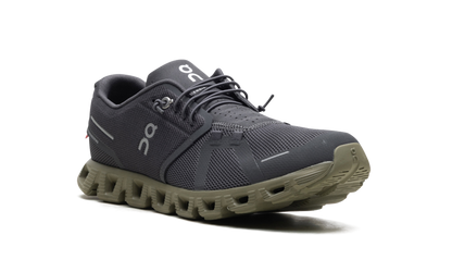 On Cloud 5 "Eclipse Grove"