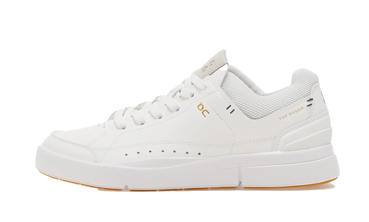 On The Roger Centre Court WMNS "Gum"