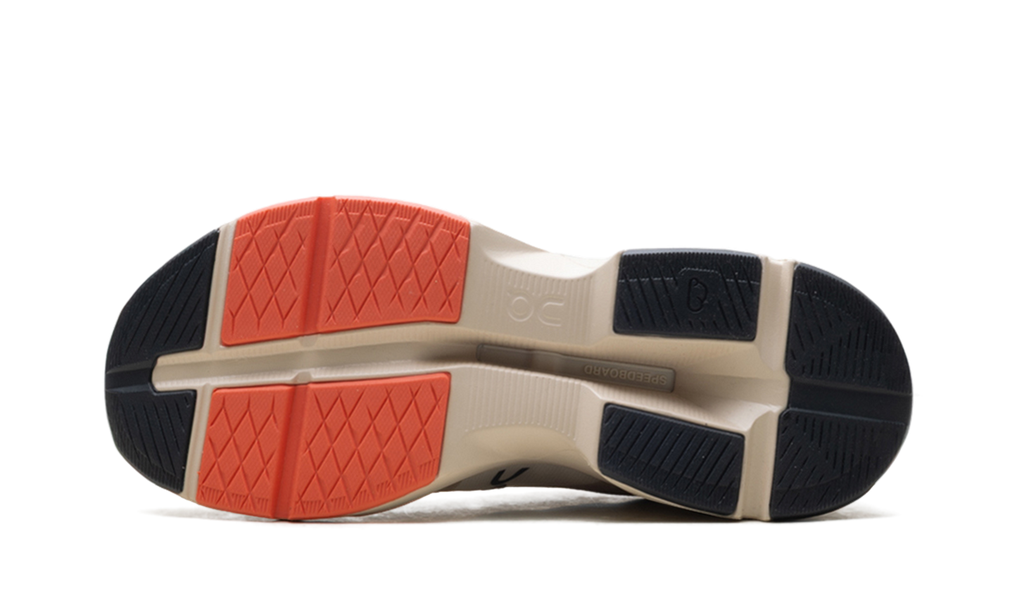 Cloudpulse WMNS "Cream Salmon"