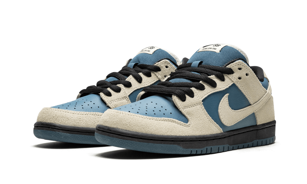 Dunk SB Low Light Cream Thunderstorm