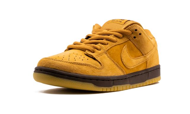 SB Dunk Low Wheat