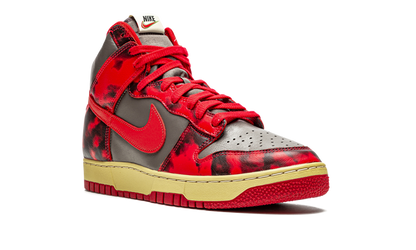 Dunk High Red Acid Wash