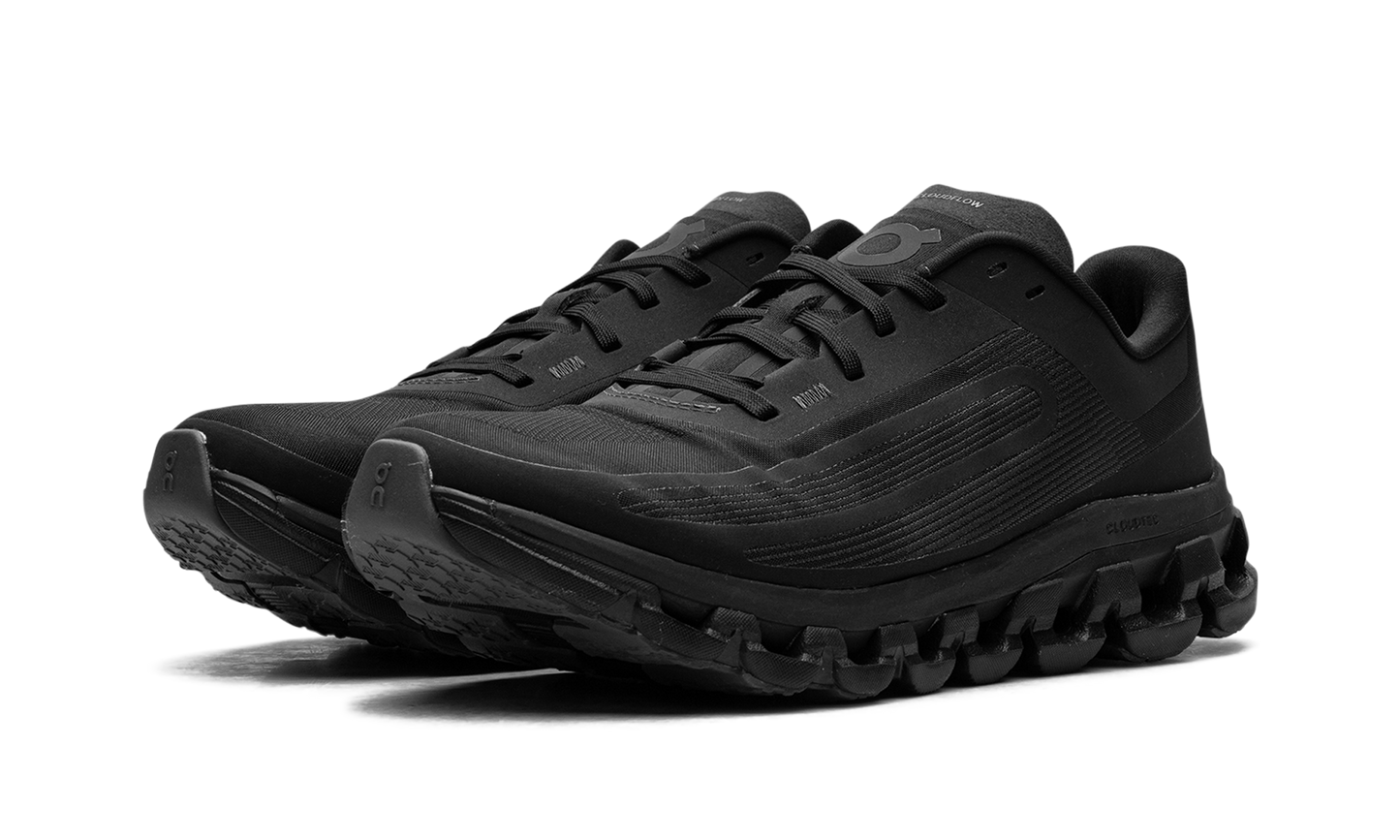 Cloudflow 4 WMNS "IKON Magnet Black"