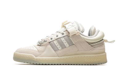 Forum Bad Bunny Buckle