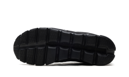 Cloud 5 Waterproof "ALL BLACK"