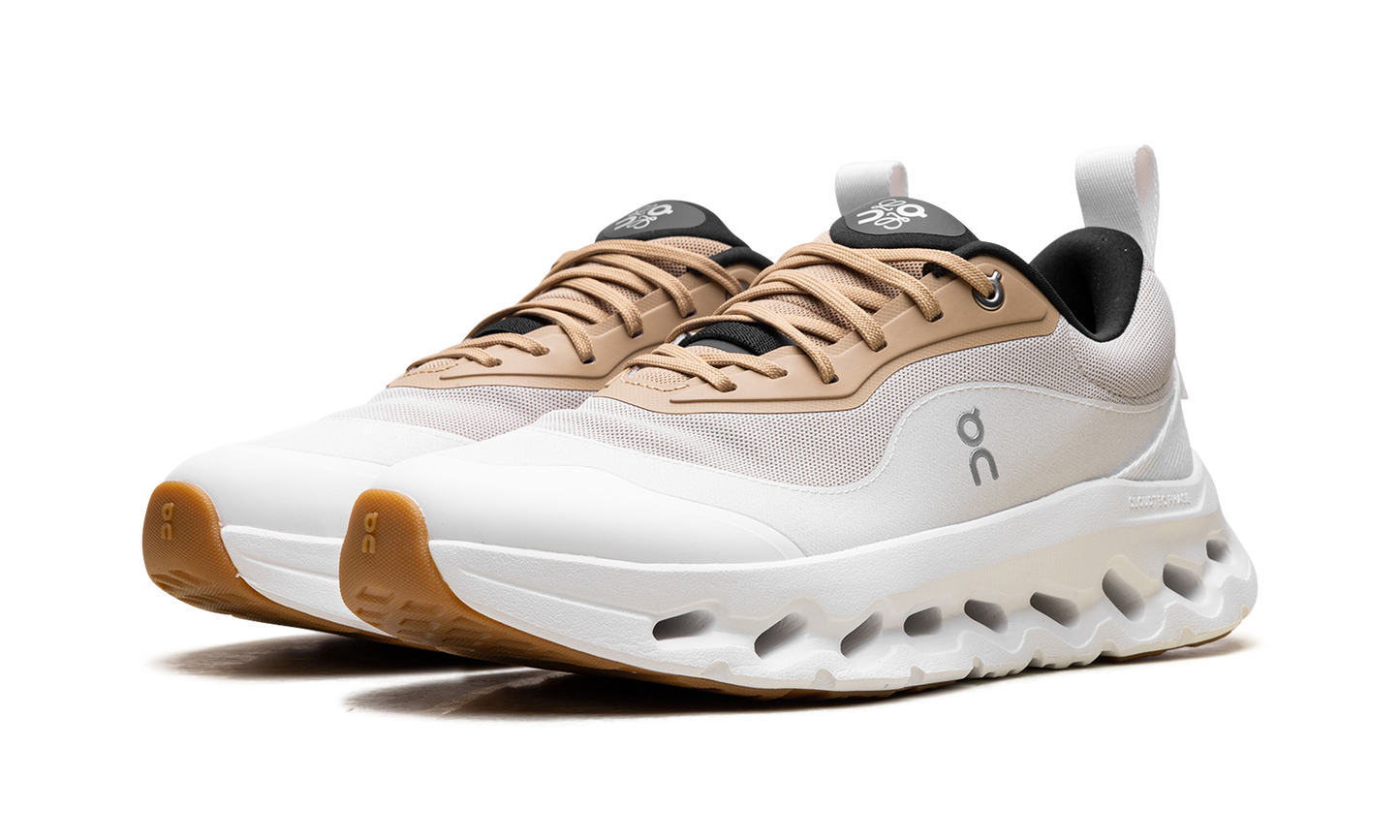 Cloudtilt 2 WMNS "LOEWE Tan White Gum"