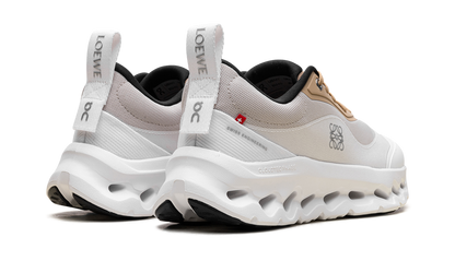 Cloudtilt 2 "LOEWE - Tan White"