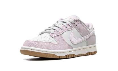 Dunk Low Light Violet