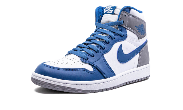 1 Retro High True Blue