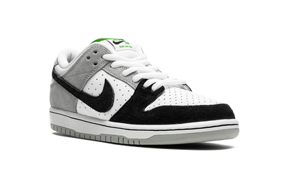 SB Dunk Low Chlorophyll