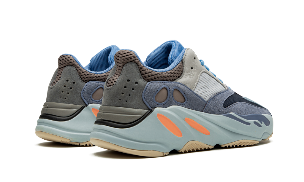 Boost 700 Carbon Blue