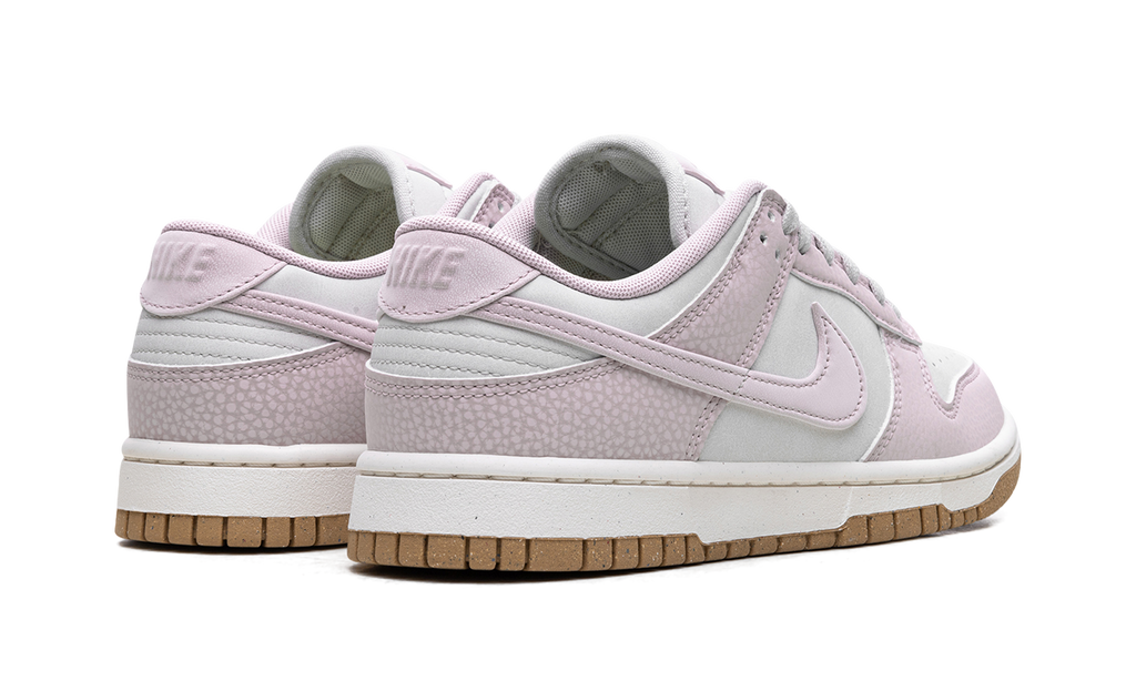 Dunk Low Light Violet
