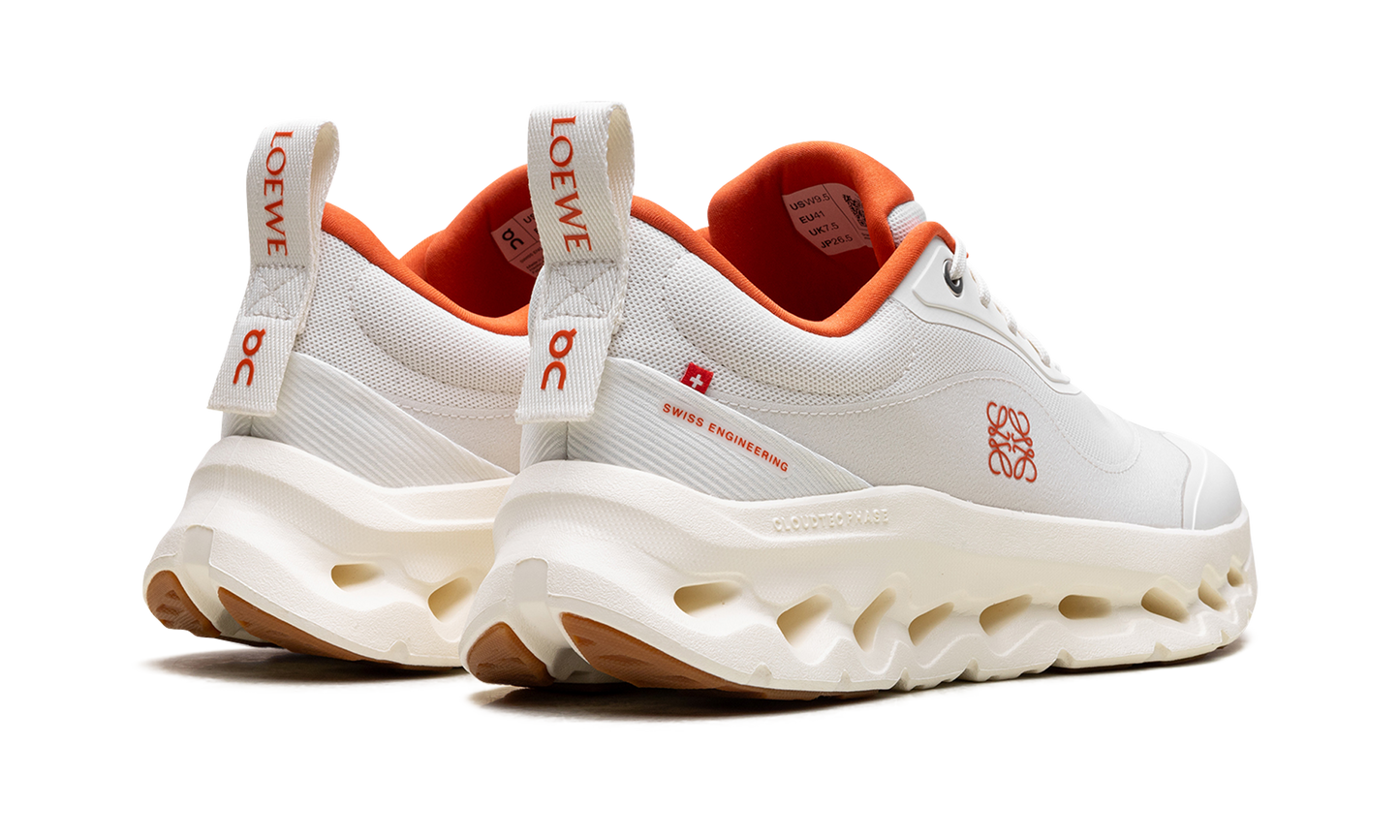 Cloudtilt 2 WMNS "LOEWE White Orange"