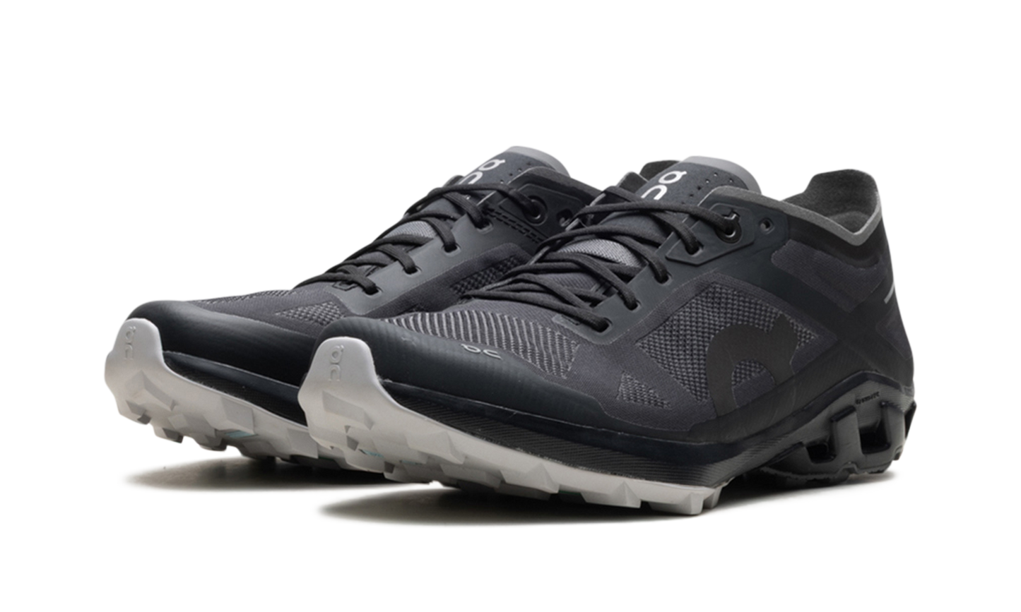 Cloudventure Peak 3 WMNS "Black Glacier"