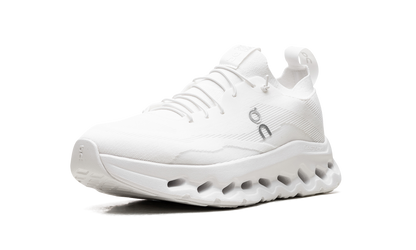 Cloudtilt "LOEWE All White"