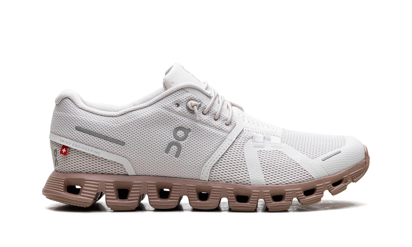 On Cloud 5 WMNS "Sand Rosebrown"