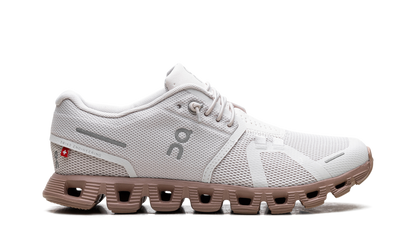 On Cloud 5 WMNS "Sand Rosebrown"