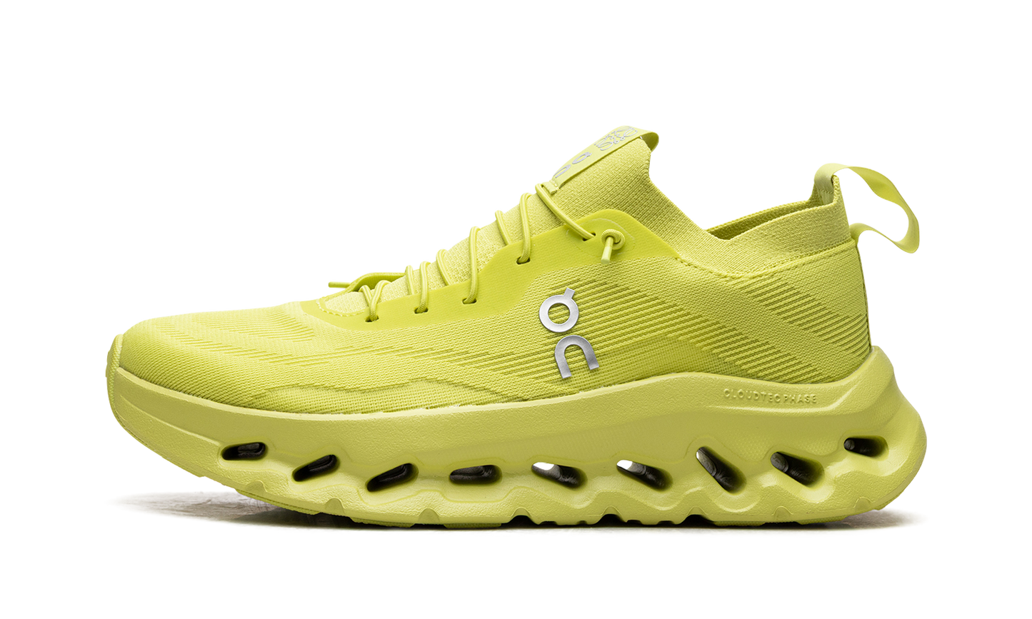 Cloudtilt WMNS "LOEWE - Neon Yellow"