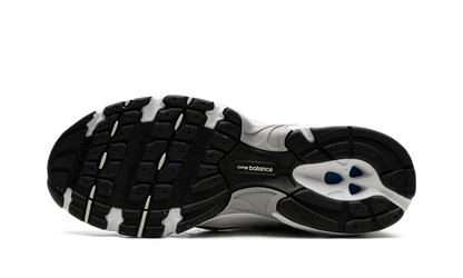 530 White New Spruce Clay Ash