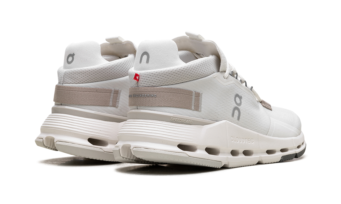 Cloudnova 2 "Ice Sand"