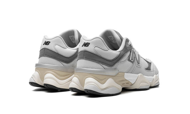 9060 Rain Cloud Grey