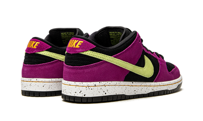 SB Dunk Low ACG Terra Red Plum