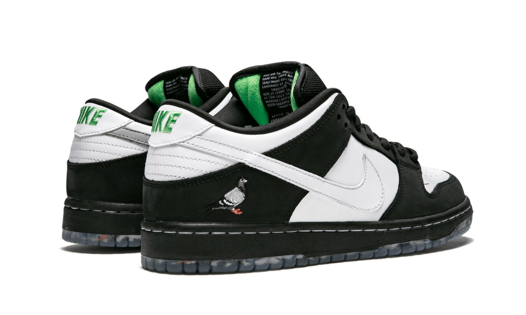 SB Dunk Low Staple Panda Pigeon