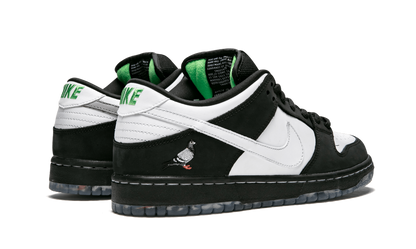 SB Dunk Low Staple Panda Pigeon
