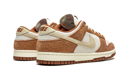 Dunk Low Medium Curry