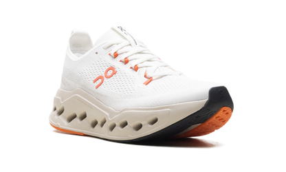 Cloudsurfer Max WMNS "Ivory / Salmon"