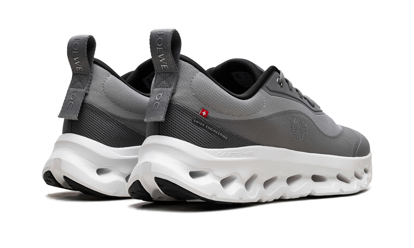 Cloudtilt 2 "LOEWE Grey"