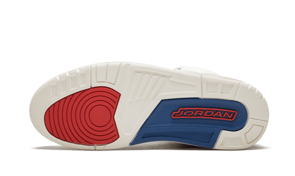 3 Retro International Flight