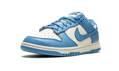 Dunk Low Coast