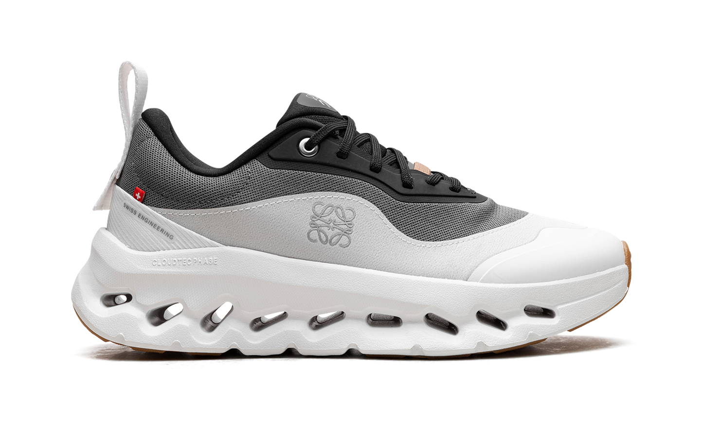 Cloudtilt 2 WMNS "LOEWE Black White"