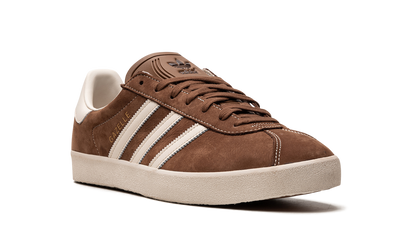 Gazelle Brown