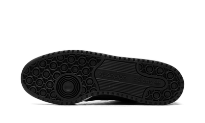 Forum Low Core Black