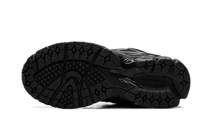 1906R "Black Metallic"