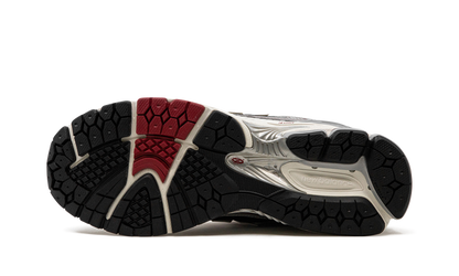 1906R  "Sier / Crimson"