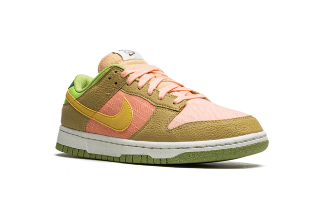 Dunk Low Sun Club Arctic Orange