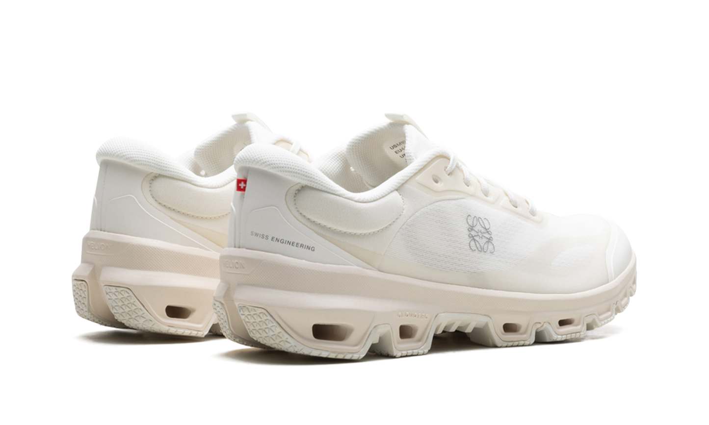 Cloudventure 2 "LOEWE Eggshell"