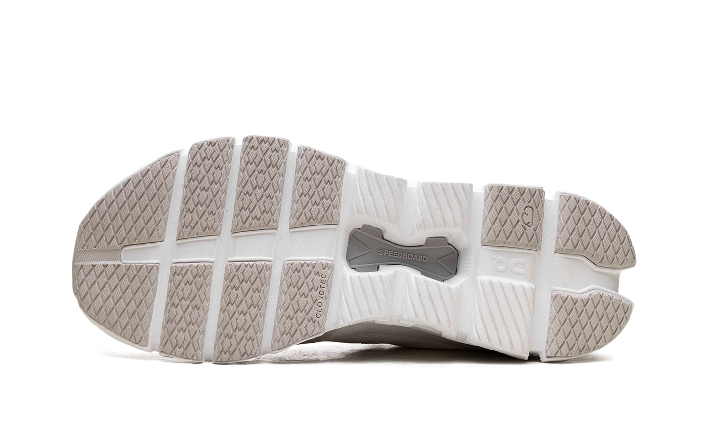 Cloud X 4 AD WMNS "White Wolf"