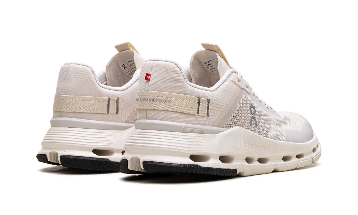 Cloudnova Form 2 TT WMNS "Cream Ivory"