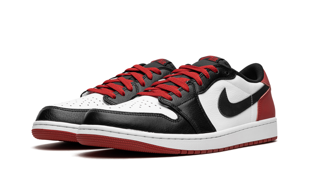 1 Retro Low  Black Toe