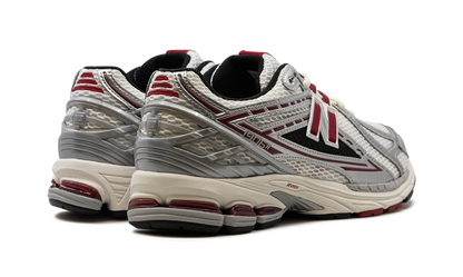 1906R  "Sier / Crimson"