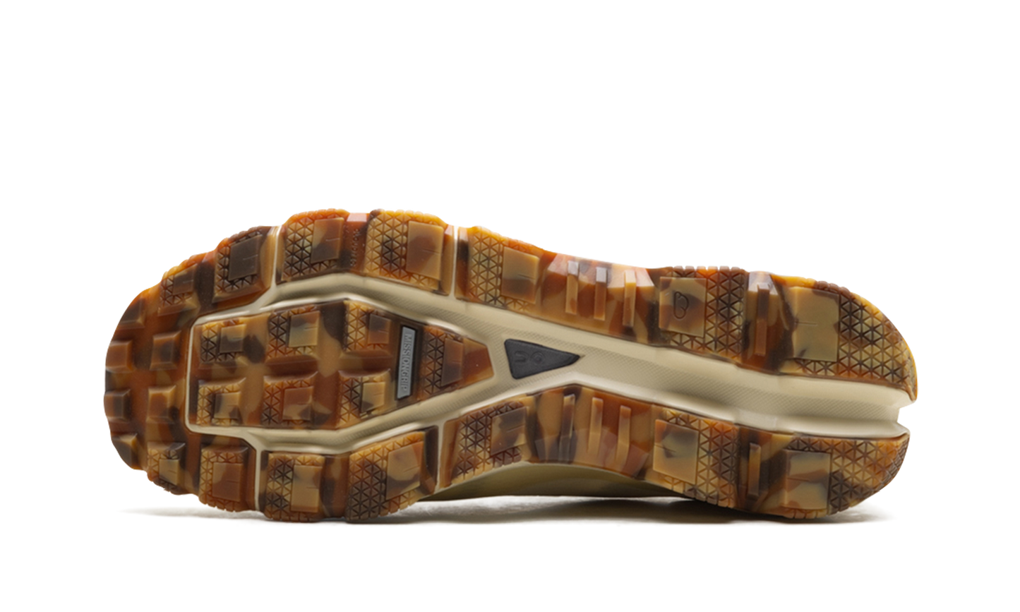 Cloudventure 2 "LOEWE - Yellow Tan Grey"