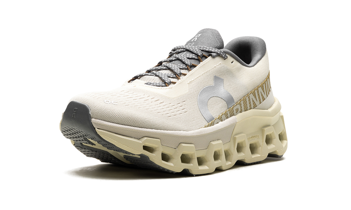 Cloudmonster 2 WMNS "Cream Ice"