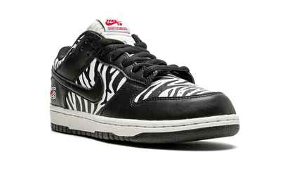 SB Dunk Low Quartersnacks Zebra
