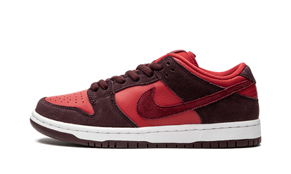 SB Dunk Low Cherry