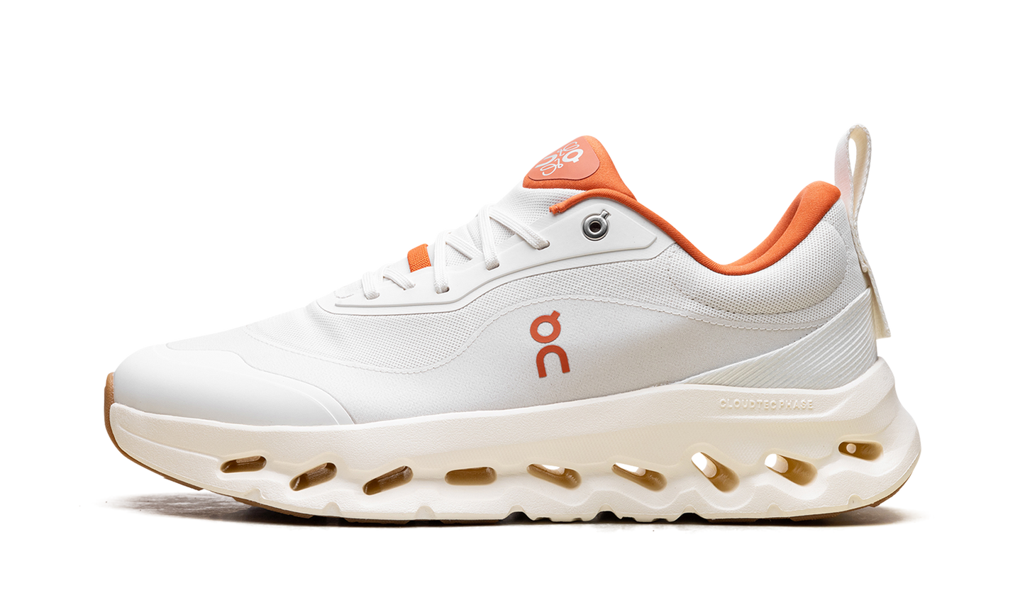 Cloudtilt 2 "LOEWE White Orange"