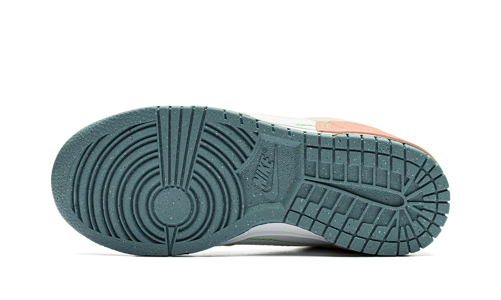 Dunk Low Disrupt 2 Easter